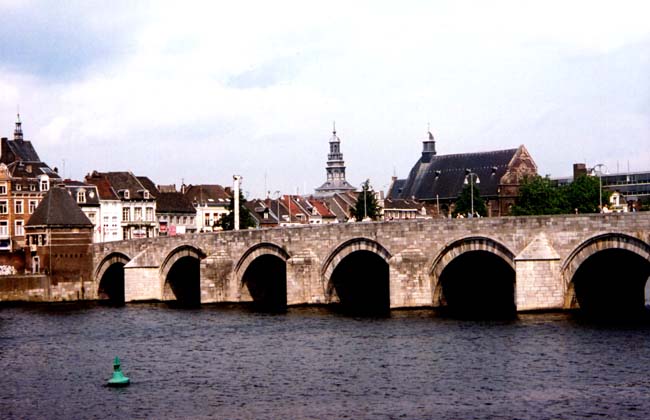Maastricht (08-07-2002)