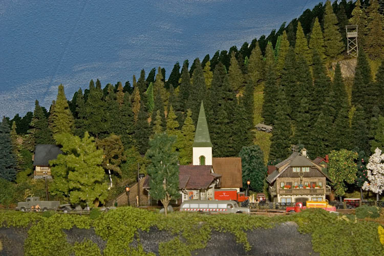Small  
village (updated picture, 04-05-2007)